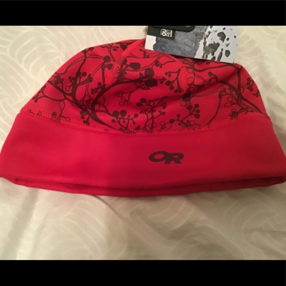 Outdoor Research beanie, NWT, Trillium Red, cute! - Picture 6 of 8